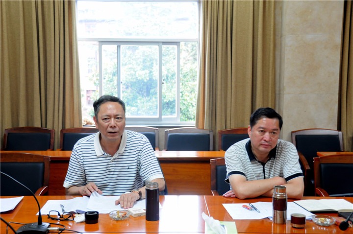 李文斌、、覃崇辉到一平浪、、羊场煤矿调研