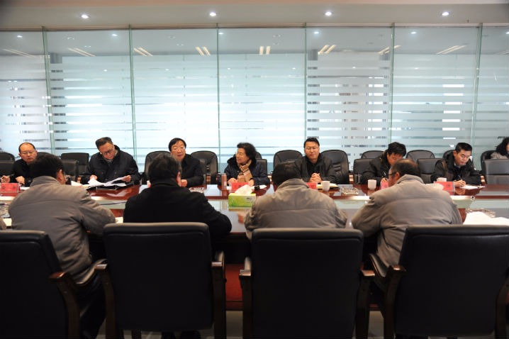 6008集团官方网站开展2018年元旦春节送温暖活动