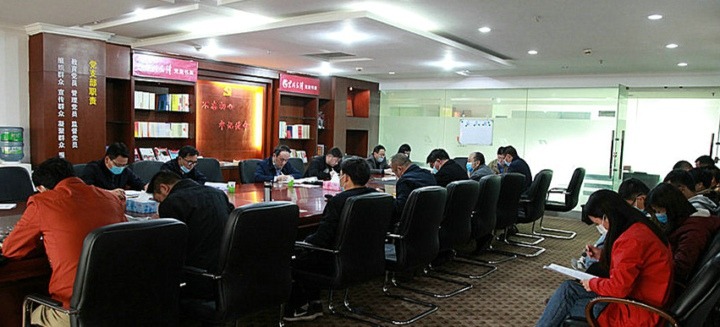 集团党委常委、副总司理王磊一行到解化清洁能源公司调研