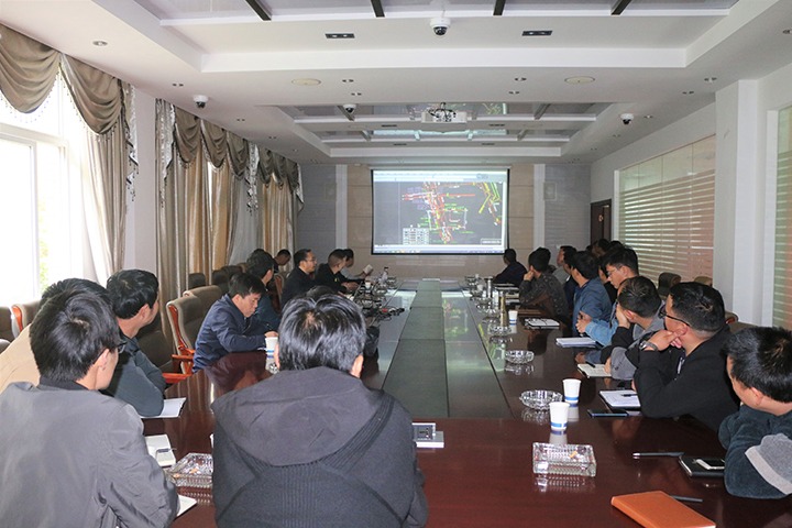 集团党委副书记、、、工会主席王鑫到天井煤矿开展清静生产大检查