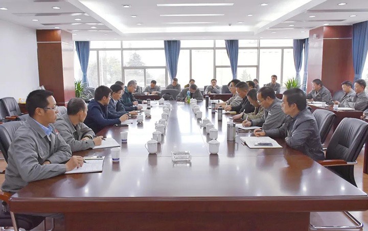 集团“三抓一保！！卑偃涨寰不疃谝欢降甲榈角航够究苟降嫉餮