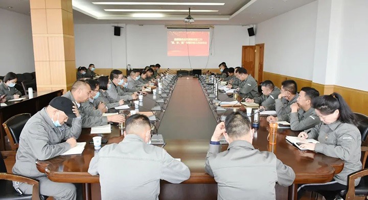 【简讯】曲煤焦化召开党建事情“查、补、强”专项行动启动会、昆明煤炭设计院召开党建事情推进会、可保煤矿召开国企刷新三年行动推进会