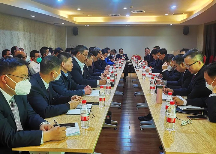 云煤（6008集团官方网站）集团召开2023年春节时代清静生产电煤保供信访维稳专题会