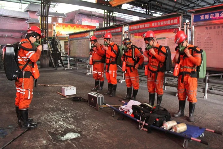 【云煤简讯】金发煤业开展煤与瓦斯突出应抢救援演练|曲煤焦化公司开展“相助强党建，，联创守清静”主题党日活动