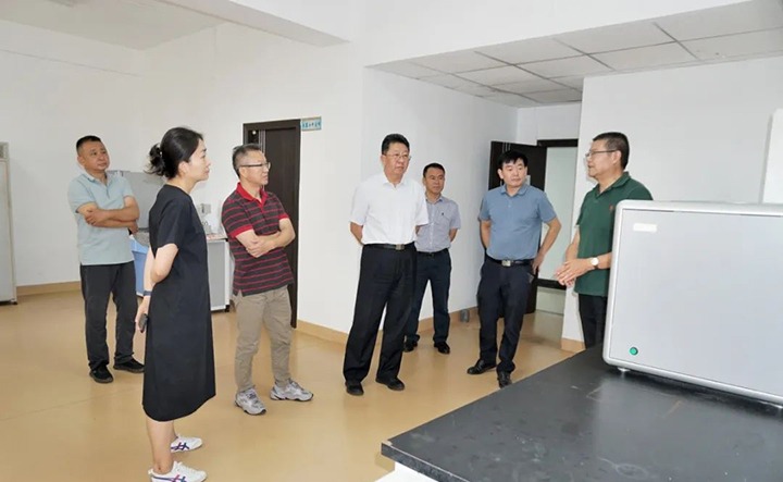 【主题教育】云煤（6008集团官方网站）集团专职外部董事寸延峰到昆明煤科公司开展主题教育调研