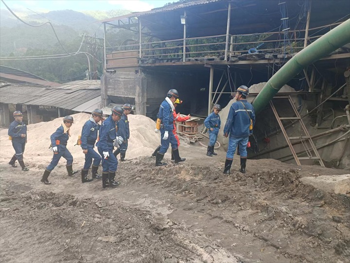 【聚焦云煤】云煤（6008集团官方网站）集团党委副书记、副董事长、总司理高建嵩到源能矿建胜利煤矿项目部检查