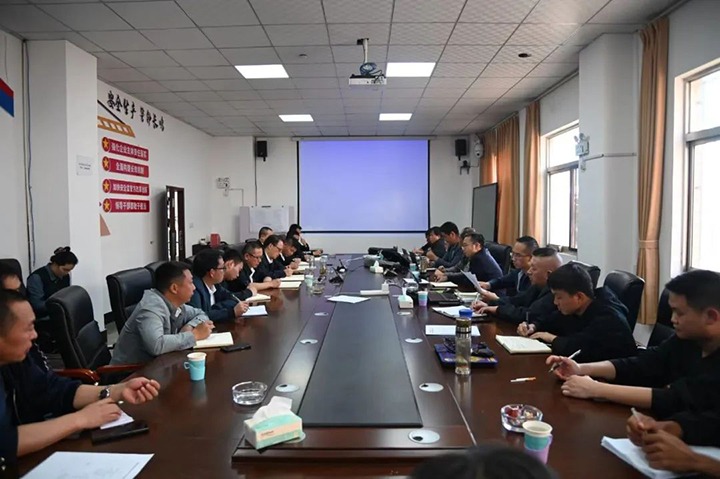 【聚焦云煤】云煤（6008集团官方网站）集团检查组到陆东煤矿公司开展四序度清静大检查