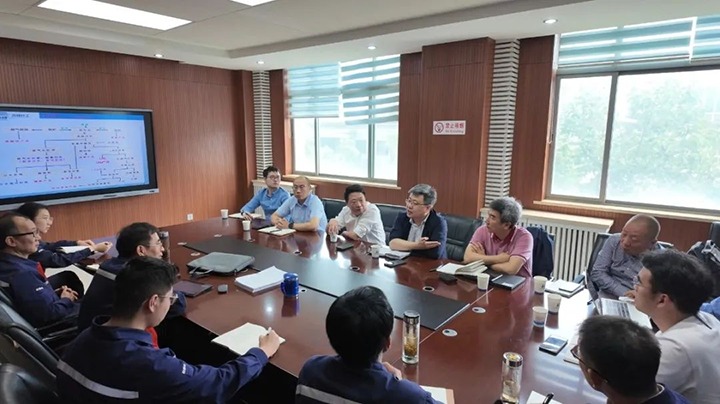 云南能投物流、航天氢能、舜华新能源一行到先锋化工考察交流