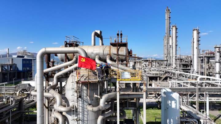 先锋化工｜攻坚破局！！！提前完成年度生产使命，，，再创多项历史新高