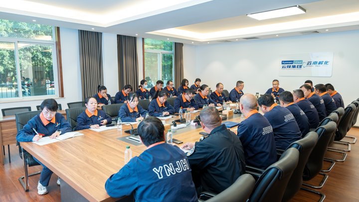 党建＋三精＝效能＋14.4万吨！ 云南解化跑出烟肥保供“加速率”