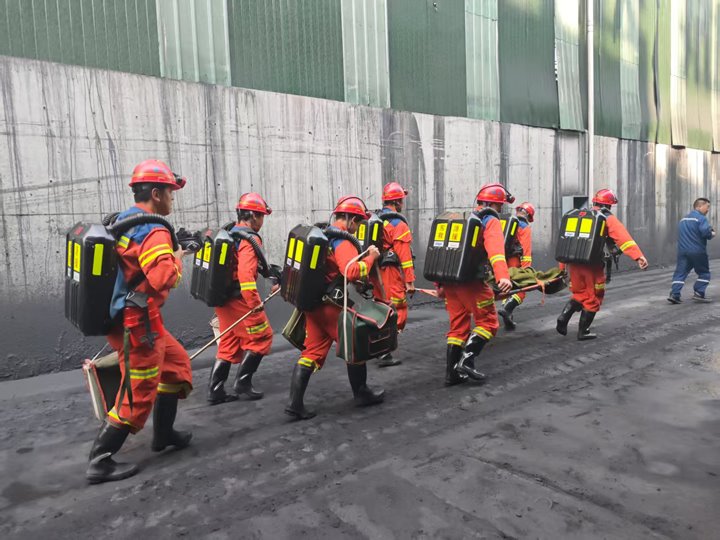 东城煤矿公司开展2025年水害事故专项应急演练